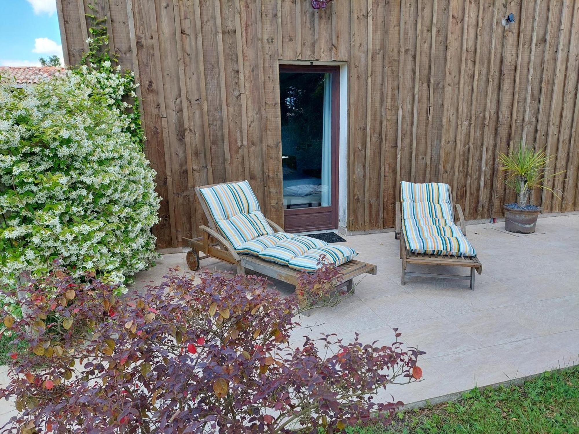 Gite Cosy Grand Confort Dans Un Ecrin De Verdure Agudelle 外观 照片